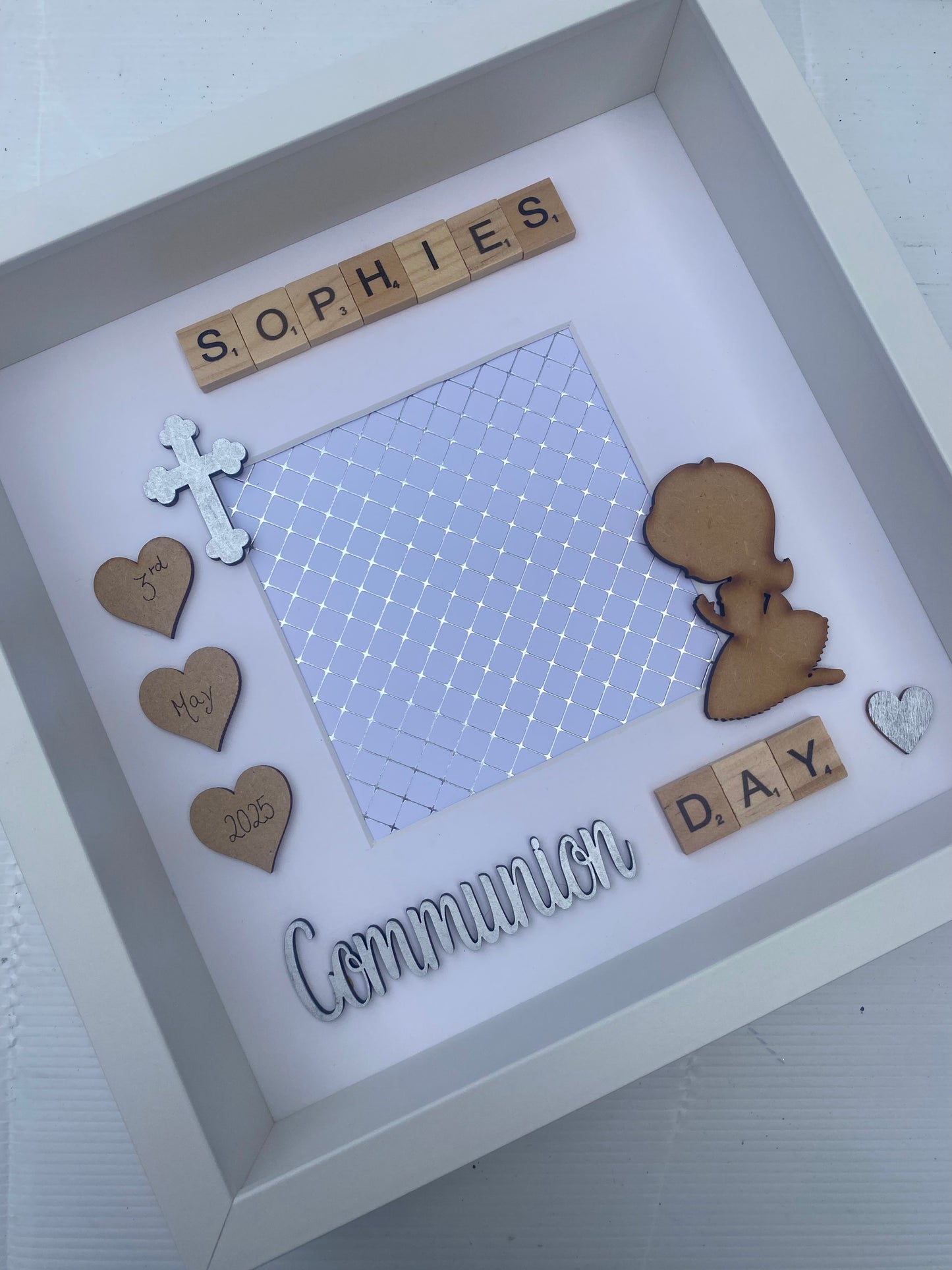 Communion/Confirmation Frame-With Praying Boy/Girl and space for a photo