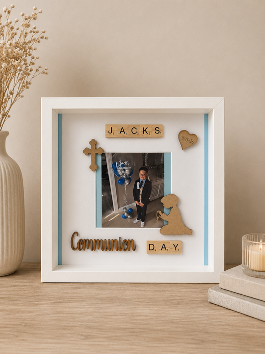 Communion/Confirmation Frame-With Praying Boy/Girl and space for a photo